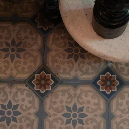 Le Perroquet Qui Bulle Aparthotel Reims